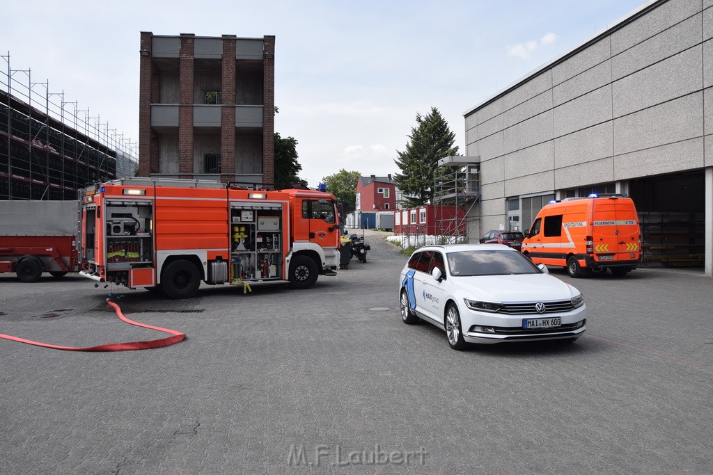 Feuer 2 Koeln Weidenpesch Scheibenstr Feuerwache 5 P15.JPG - Miklos Laubert